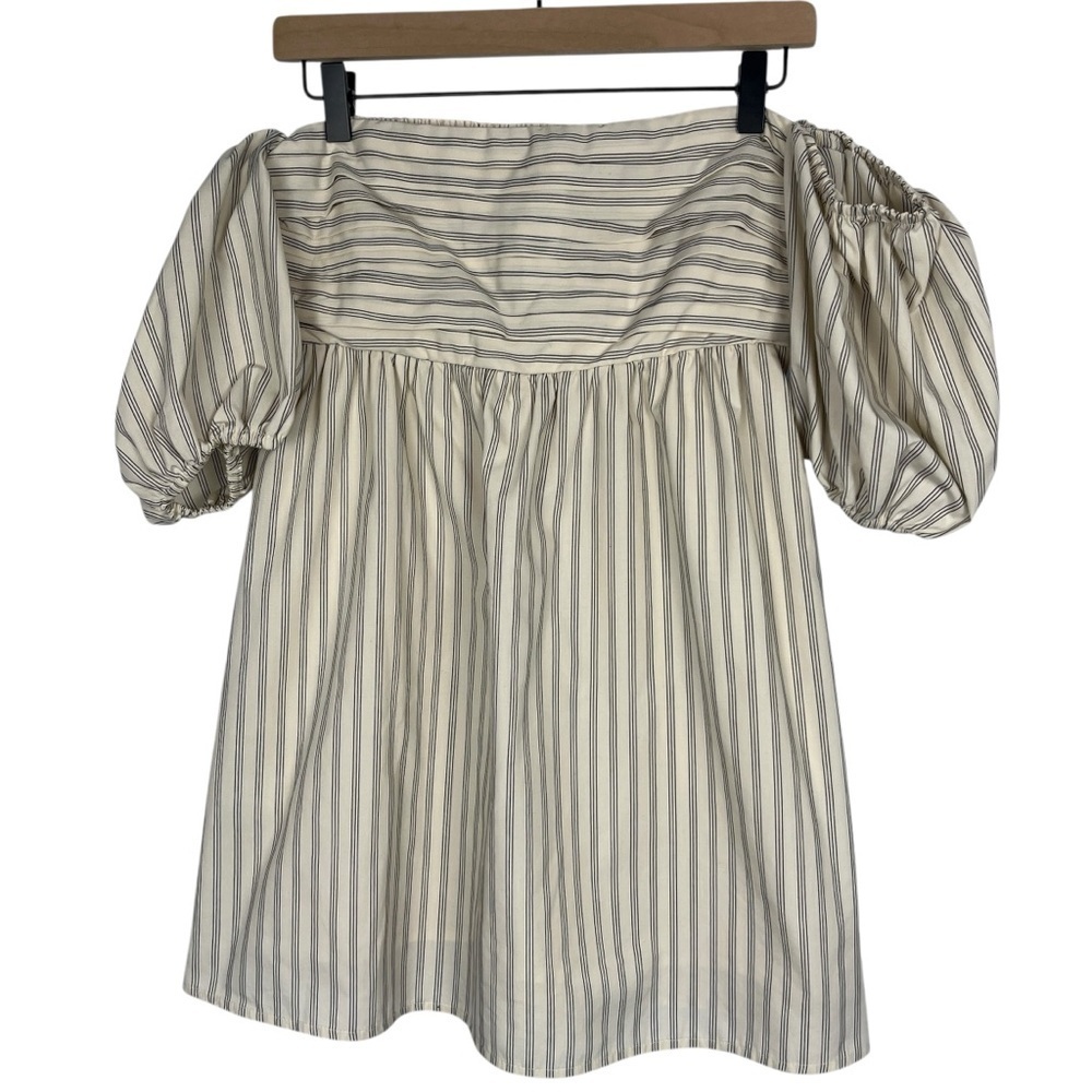 ABERCROMBIE & FITCH Emerson Off Shoulder Skort Dress Cream Navy Pinstripe M - Picture 2 of 15